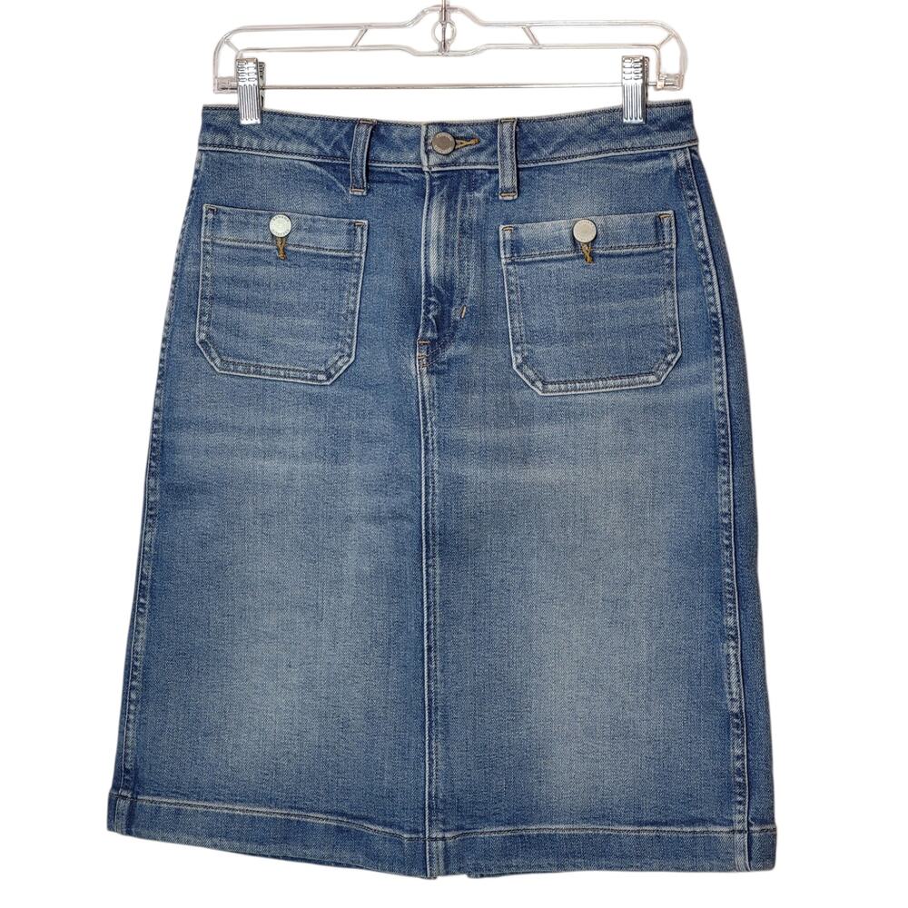 Banana Republic Denim Mini Skirt Medium Wash Blue Patch Pockets Size 6 NWT - Picture 3 of 9